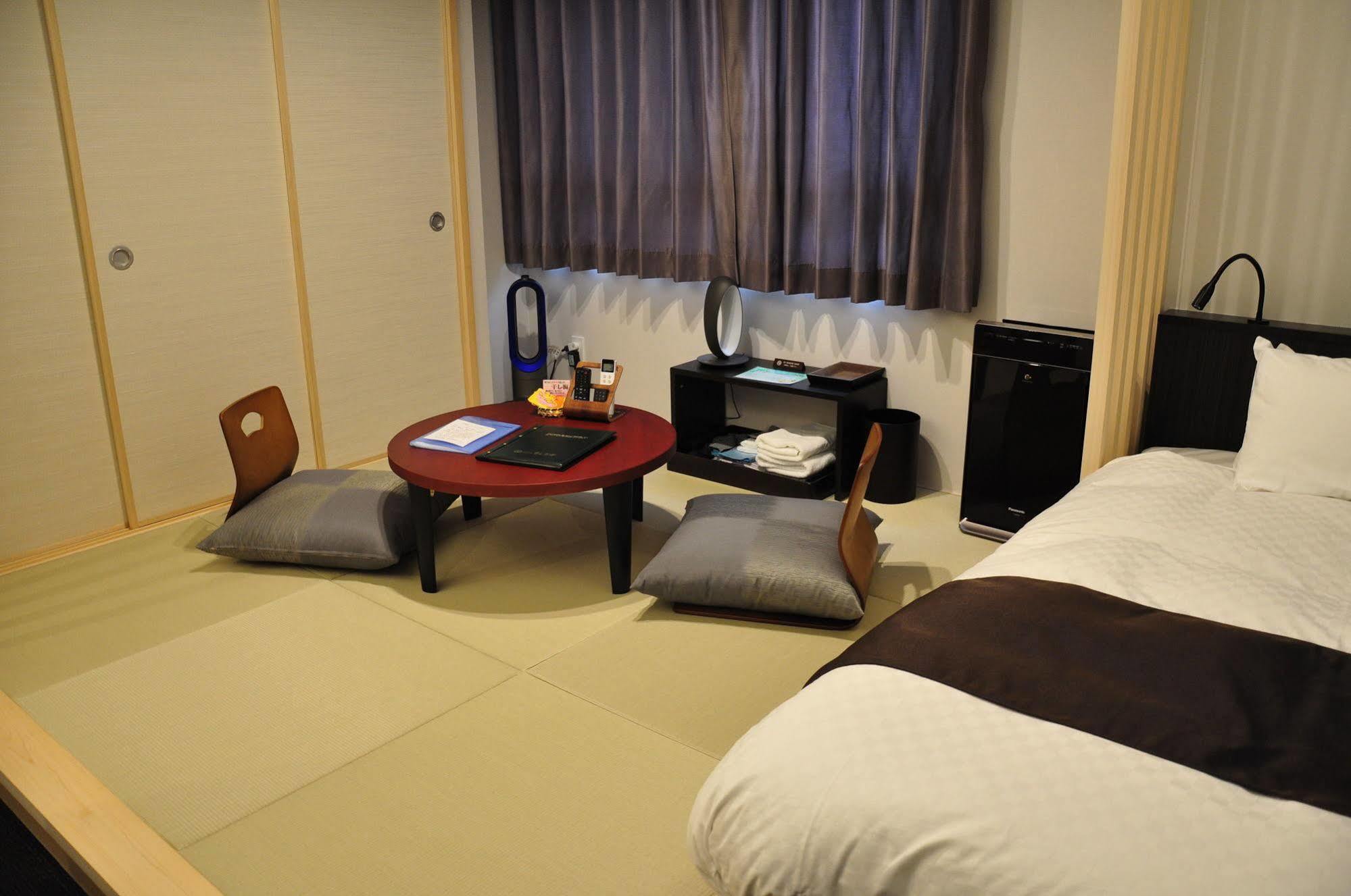 Obokekyo Mannaka Hotell Miyoshi  Eksteriør bilde